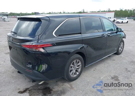 2021 Toyota Sienna Xle z USA, uszkodzony, nr VIN 5TDYRKEC8MS038683